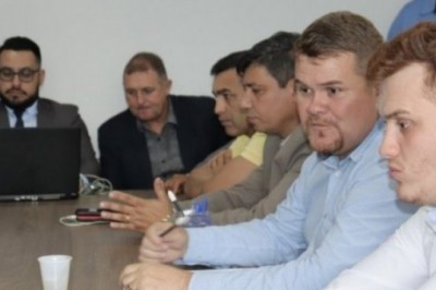 Prefeito Marcelo Roque e Intersindical se reúnem com Sindicato dos Operadores Portuários