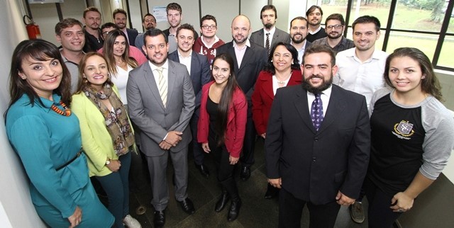 Equipe da Coordenadoria de Fiscalização de Transferências e Contratos (Cofit) do TCE-PR.