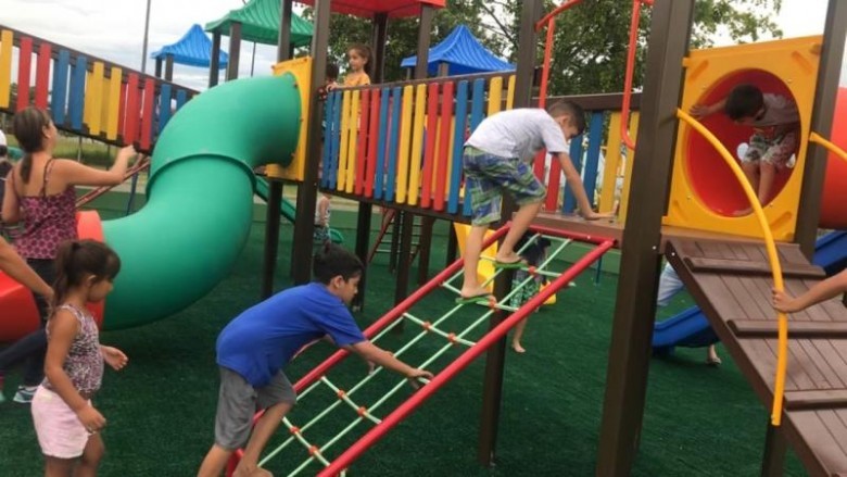 Primeiro Mundo: Playgrounds do aeroparque são similares aos dos EUA