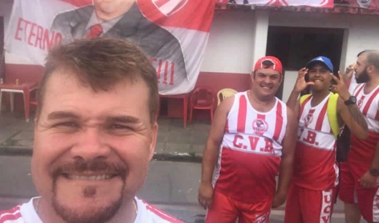 O maior patrimônio do clube é a sua torcida solta o Leão . Partiu capital