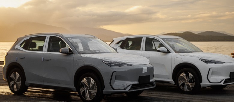 TCP recebe primeiros veículos da Geely a desembarcar no Brasil