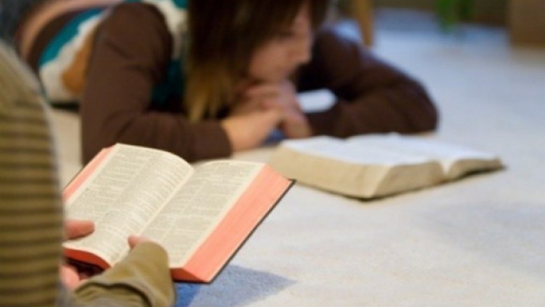 Alunos de Ponta Grossa serão obrigados a ler a Bíblia nas escolas