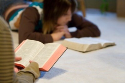Alunos de Ponta Grossa serão obrigados a ler a Bíblia nas escolas