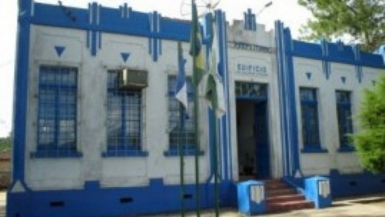 Ex-prefeito de Cerro Azul deve restituir R$ 25 mil por contrata&ccedil;&atilde;o irregular