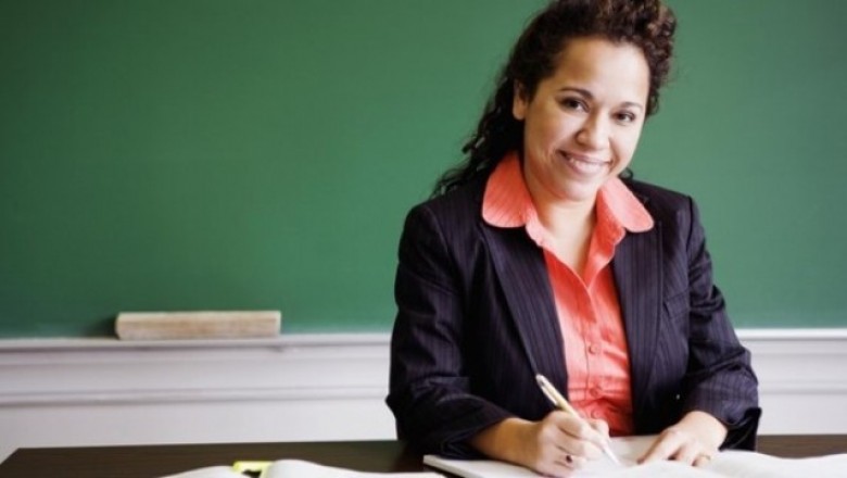 Governo do Paraná nomeia mais 296 novos professores