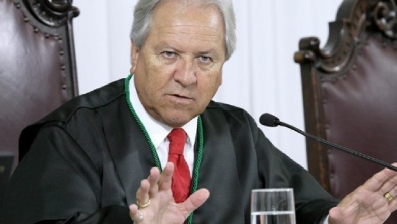 Paranaguá: Saiba mais sobre o caso que torna indisponíveis bens do ex- Prefeito e o atual