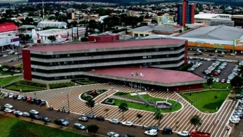 Pregoeiro de Cascavel é multado em R$ 3,6 mil por irregularidade em licitação