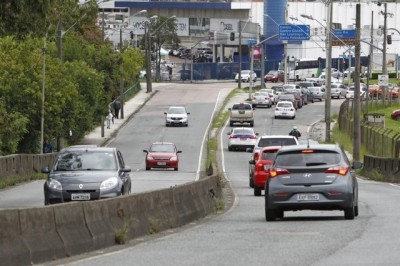 Apreensão do carro por IPVA atrasado é ilegal e pode gerar indenização