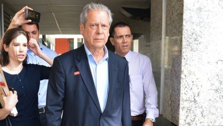 Dirceu &eacute; condenado a 23 anos de pris&atilde;o por corrup&ccedil;&atilde;o e lavagem de dinheiro
