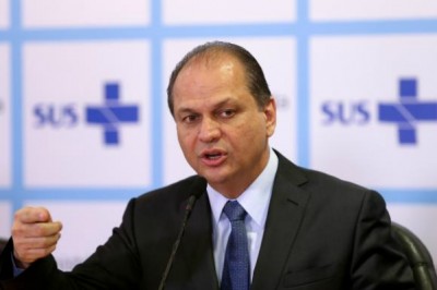 Para ministro da Saúde, pacientes imaginam doenças