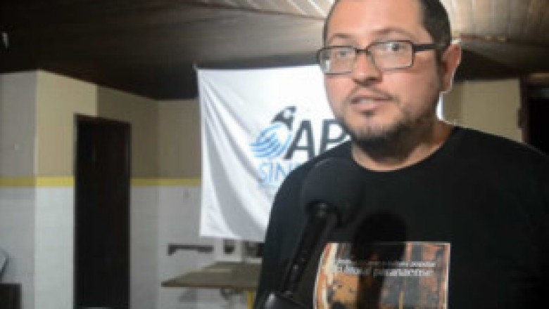 Vídeo: Estudantes e Professores realizam reunião na APP Sindicato para debater a MP 746 (reformulação do ensino médio)