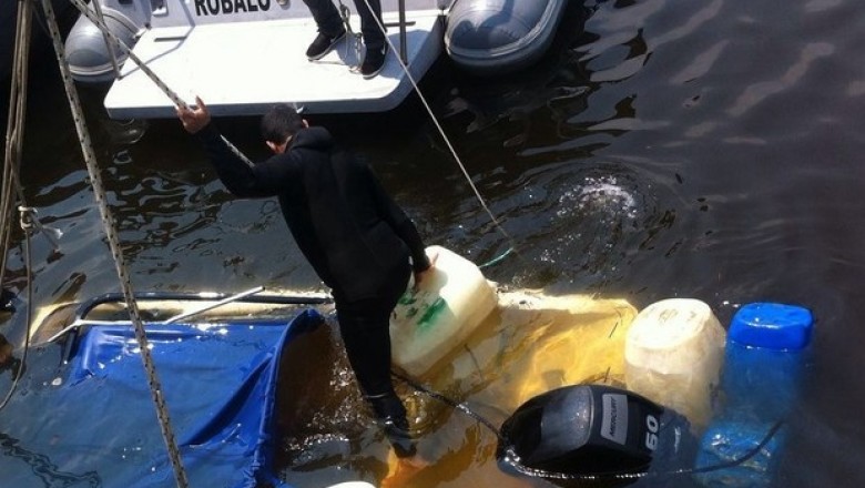 Barco afunda, e cinco pessoas são resgatadas no Rio Itiberê em Paranaguá