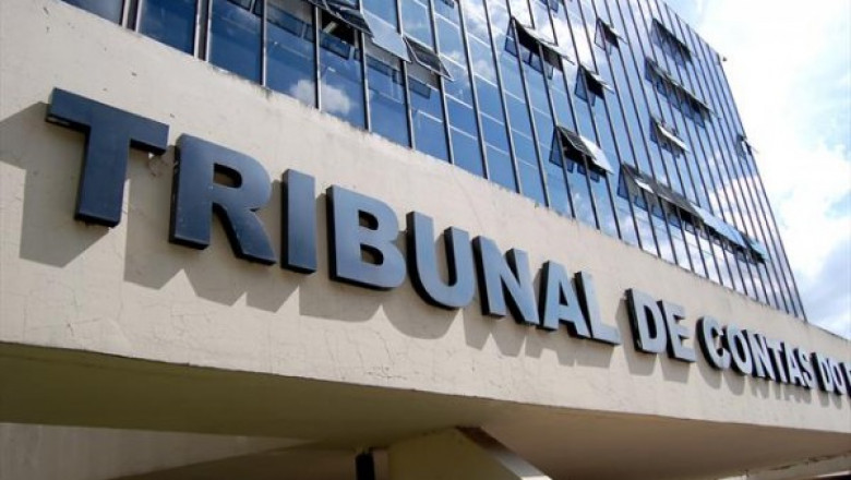 Servidor comissionado não pode receber adicional por tempo de serviço