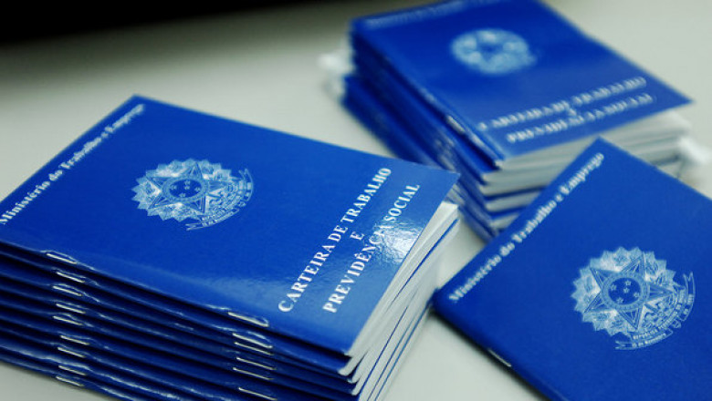 62 novas vagas de emprego em Paranaguá