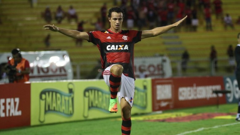 Dami&atilde;o faz 'hat-trick' e expressinho do Fla goleia na estreia da Ta&ccedil;a Rio