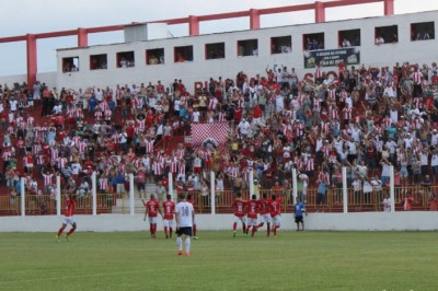 Rio Branco faz três a zero e vence PSTC  em casa no Campeonato Paranaense