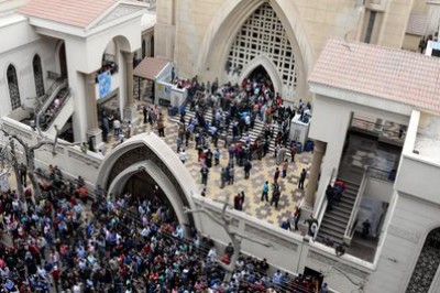 Após ataques, presidente do Egito decreta estado de emergência de três meses