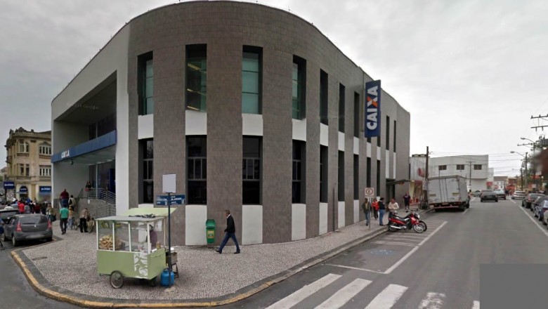 Caixa abre mais cedo até quarta-feira para saque de contas inativas do FGTS