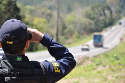 PRF lança Operação Semana Santa 2017 com foco em velocidade, embriaguez e ultrapassagens