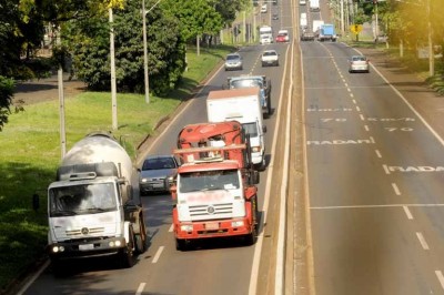 A cada três horas uma pessoa morre em acidente de trabalho no Brasil.