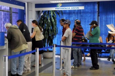 Após ataque, agências do INSS registram atrasos no atendimento