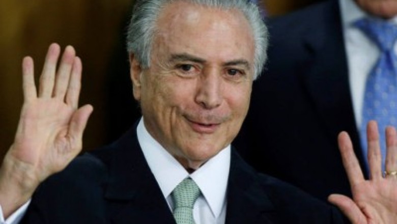 Denúncia do Jornal O Globo - Dono da JBS grava Temer dando aval para compra de silêncio de Cunha 