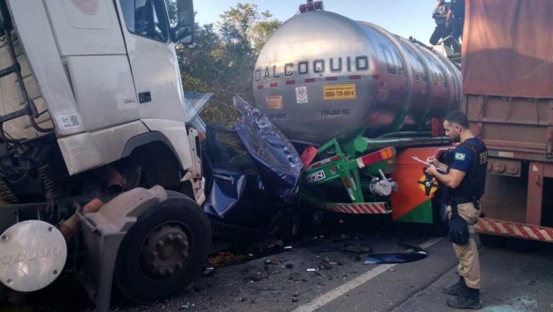 Três vítimas de acidente na BR-277 estão com quadro estável