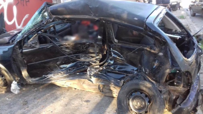 Bandidos em fuga matam mulher em acidente de trânsito