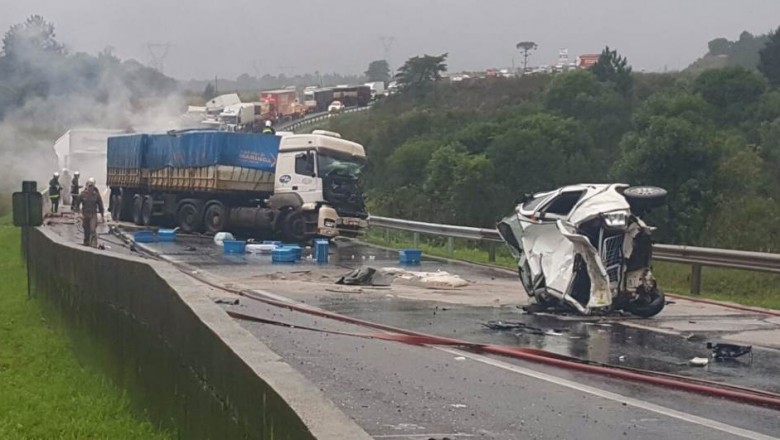 Tráfego liberado na BR-277 após trágico acidente