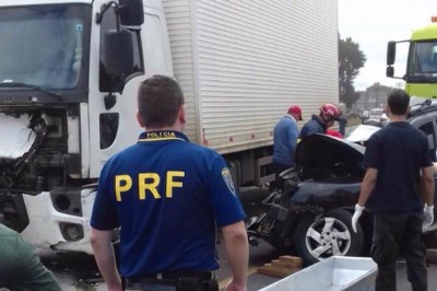 Feriado registra oito mortes nas rodovias federais