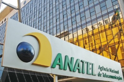 Anatel mantém multa de R$ 50 milhões à Oi por cobrança de serviços de terceiros