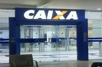 Agências da Caixa abrem sábado para saque do FGTS