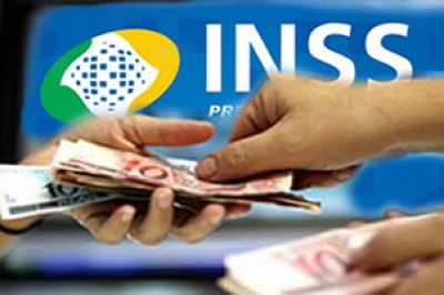 Decreto antecipa abono anual de 2017 para aposentados e pensionistas