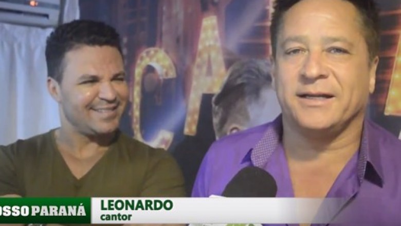 Milhares de pessoas lotaram a Praça de Eventos para ver o show Cabaré