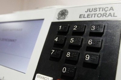 Eleitores do Amazonas voltam às urnas neste domingo para escolher governador