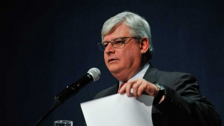 Janot entra com ação no STF contra reforma trabalhista