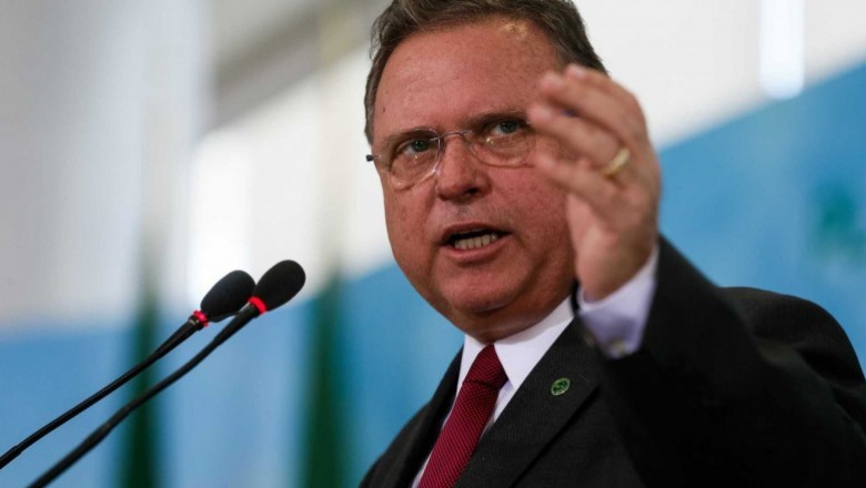 PF faz buscas e apreensão no apartamento do ministro Blairo Maggi