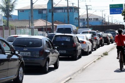 Câmara Municipal de Paranaguá aprova por unanimidade lei que impede a obstrução da linha férrea em horários de pico