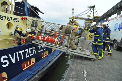 Porto de Paranaguá é palco de simulação com rebocadores