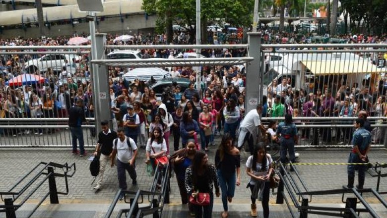 Enem terá prova personalizada e detector de ponto eletrônico para coibir fraudes