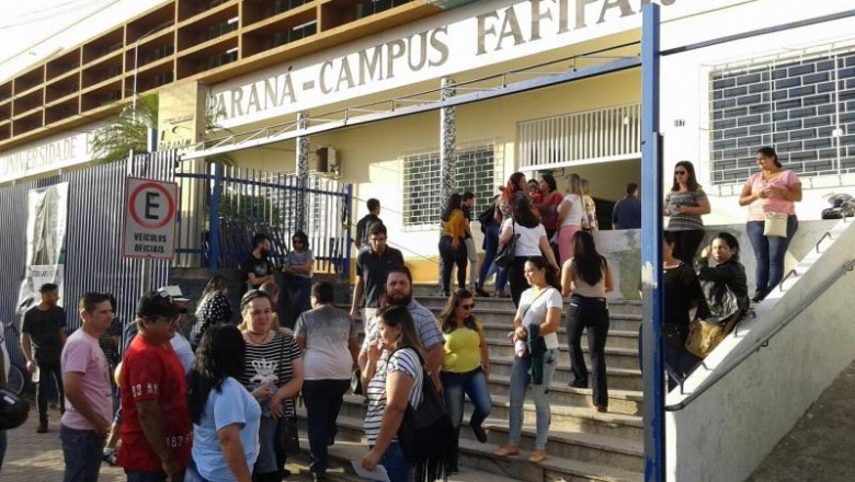 Mais de 2 mil candidatos realizam provas de teste seletivo para Saúde em Paranaguá