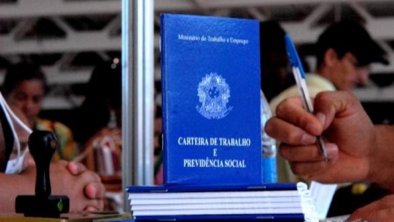 No Brasil, falta trabalho adequado para 26,8 milhões de pessoas, diz IBGE