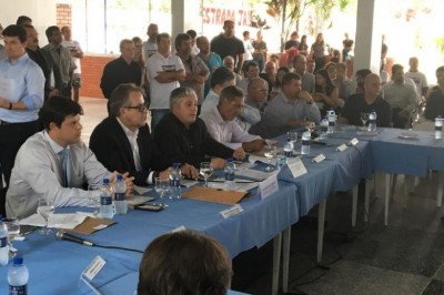 Marcelo Roque comemora licença para duplicação de 1,3 km da PR 407