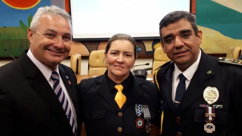 Guardas civis municipais de Paranaguá recebem homenagem em São Paulo