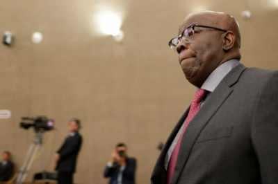 Joaquim Barbosa se reúne com deputados e admite que pode ser candidato em 2018