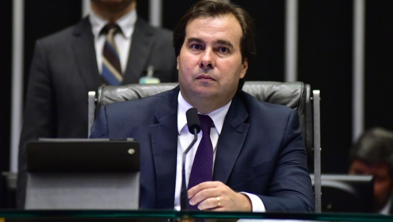 Rodrigo Maia marca votação da reforma da Previdência para 19 de fevereiro