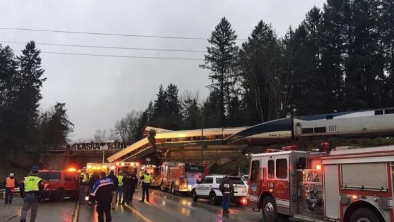 Descarrilamento de trem em ponte no estado de Washington deixou vários mortos