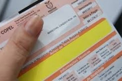 Conta de luz de fevereiro deve manter bandeira verde, diz presidente da Aneel