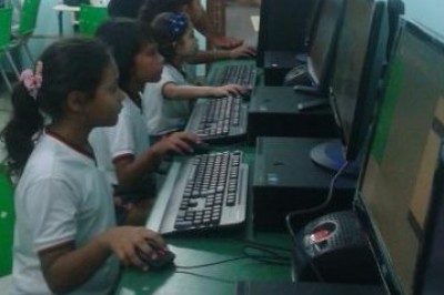 Escolas da Rede Municipal de Paranaguá contam com internet em fibra óptica