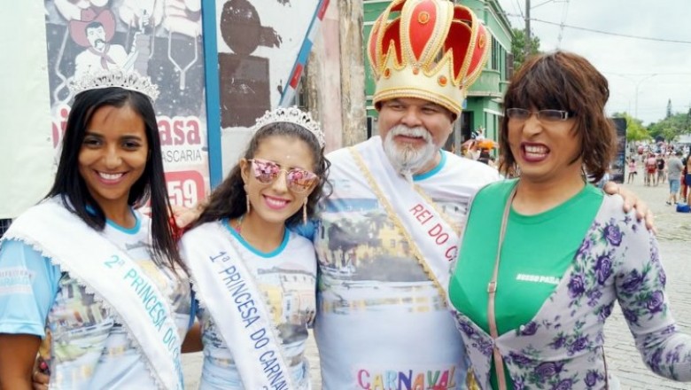 Tia Nice &eacute; atra&ccedil;&atilde;o do Carnaval 2018 em Paranagu&aacute; 